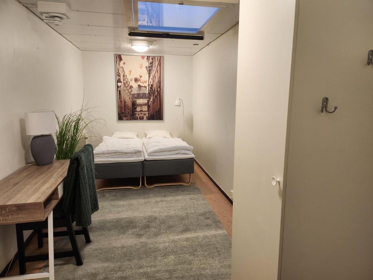 Vandrarhemmet Eken Экшё Экстерьер фото
